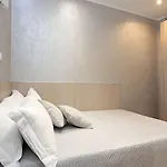Adorasuite 2 3* Řím