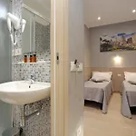 بيت ضيافة Adorasuite 2 3*